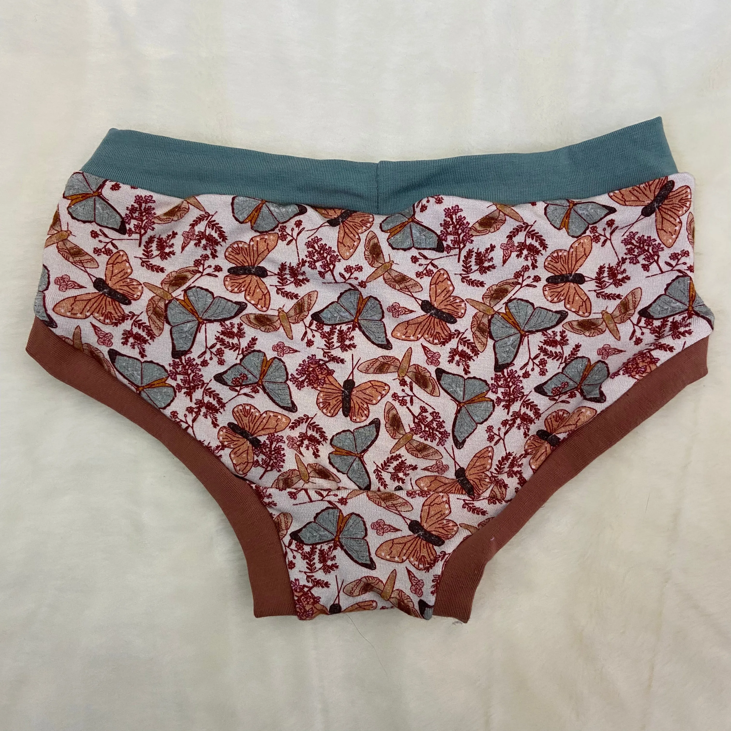 5T Children's Briefs