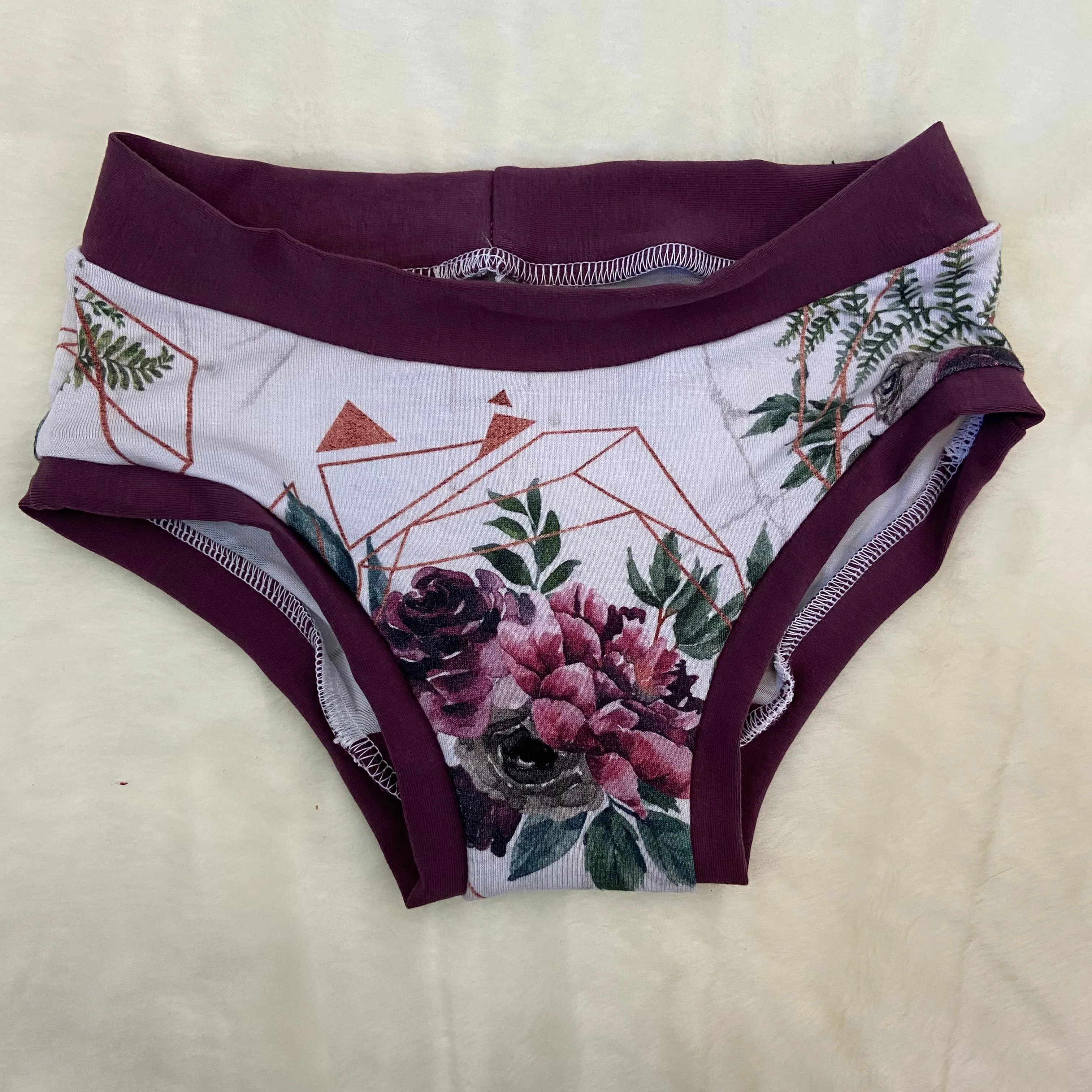 5T Children's Briefs