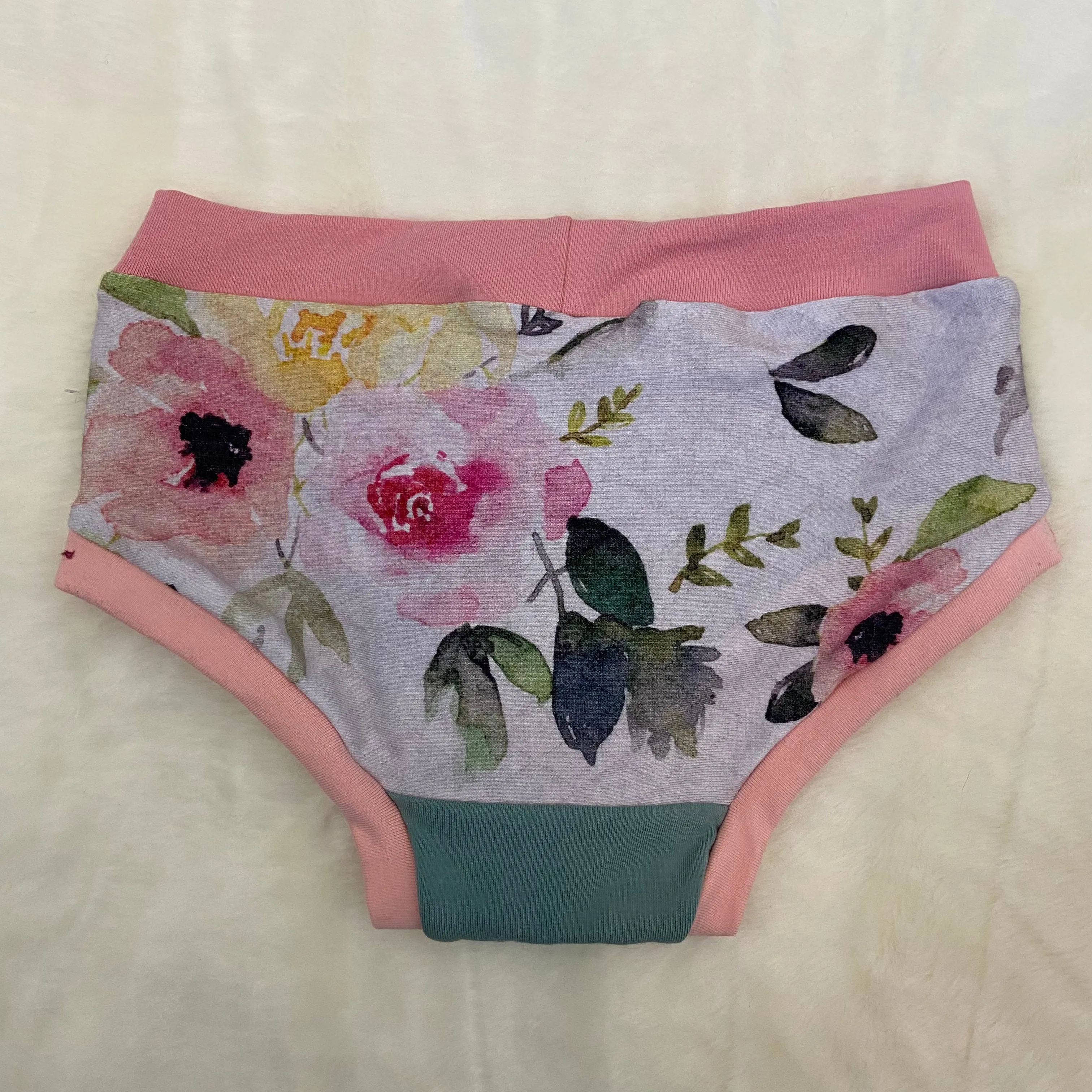 5T Children's Briefs