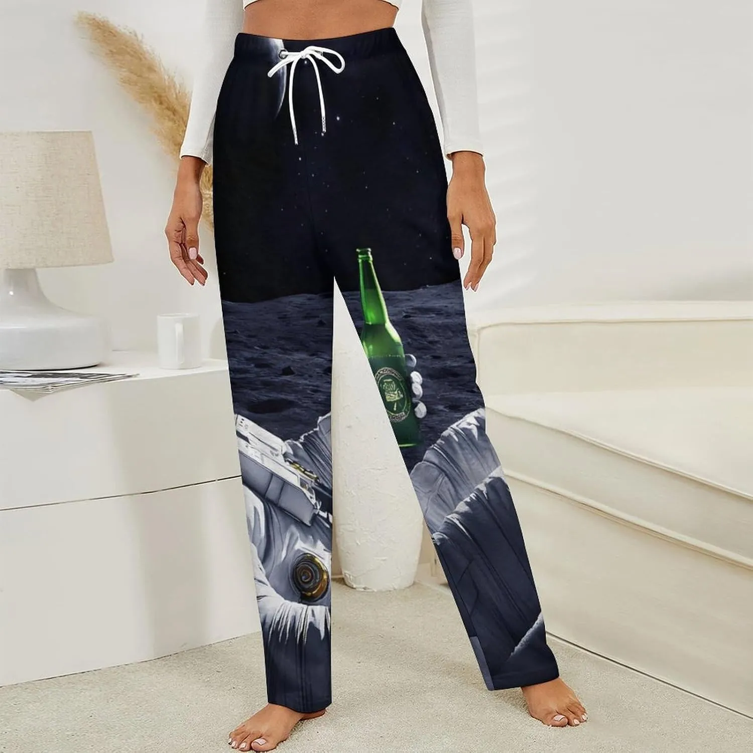 Astronaut Drinking Beer on Moon Women's Pajama Pants Fleece Warm Pj Bottoms Sleepwear Lounge Pants Loungewear