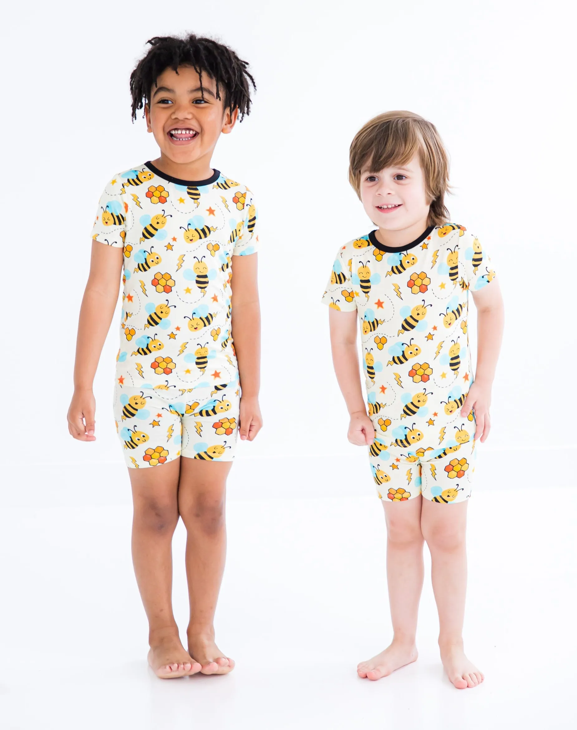Birdie Bean Oakley Bee Print 2-piece Short Sleeve Kids Pajamas with Shorts