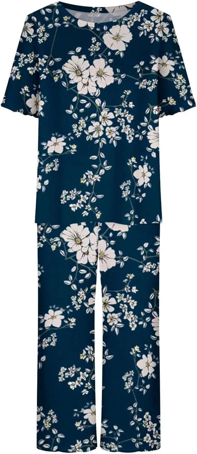 Capri Pajamas for Women Set Cotton Soft Pajamas Summer Short Sleeve Pajamas Top And Bottom Lounge Set with Pockets