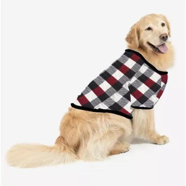 Christmas Hat and ‘Believe“ Letter Print Patterned Plaid Sleeve Contrast Tops and Red & Black & White Plaid Pants Family Matching Pajamas Set With Dog Bandana
