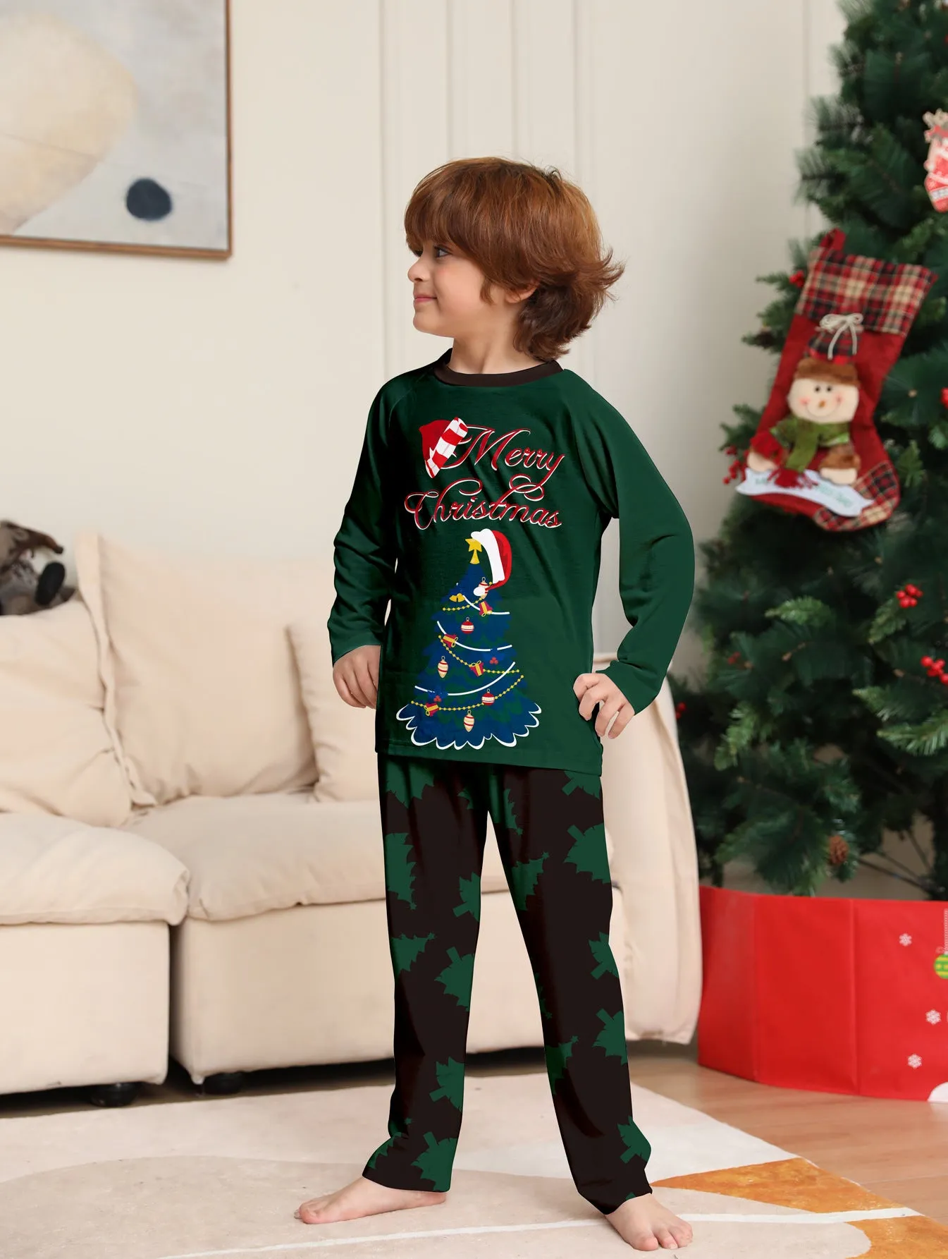 Christmas Tree Print Long-Sleeve Pajamas