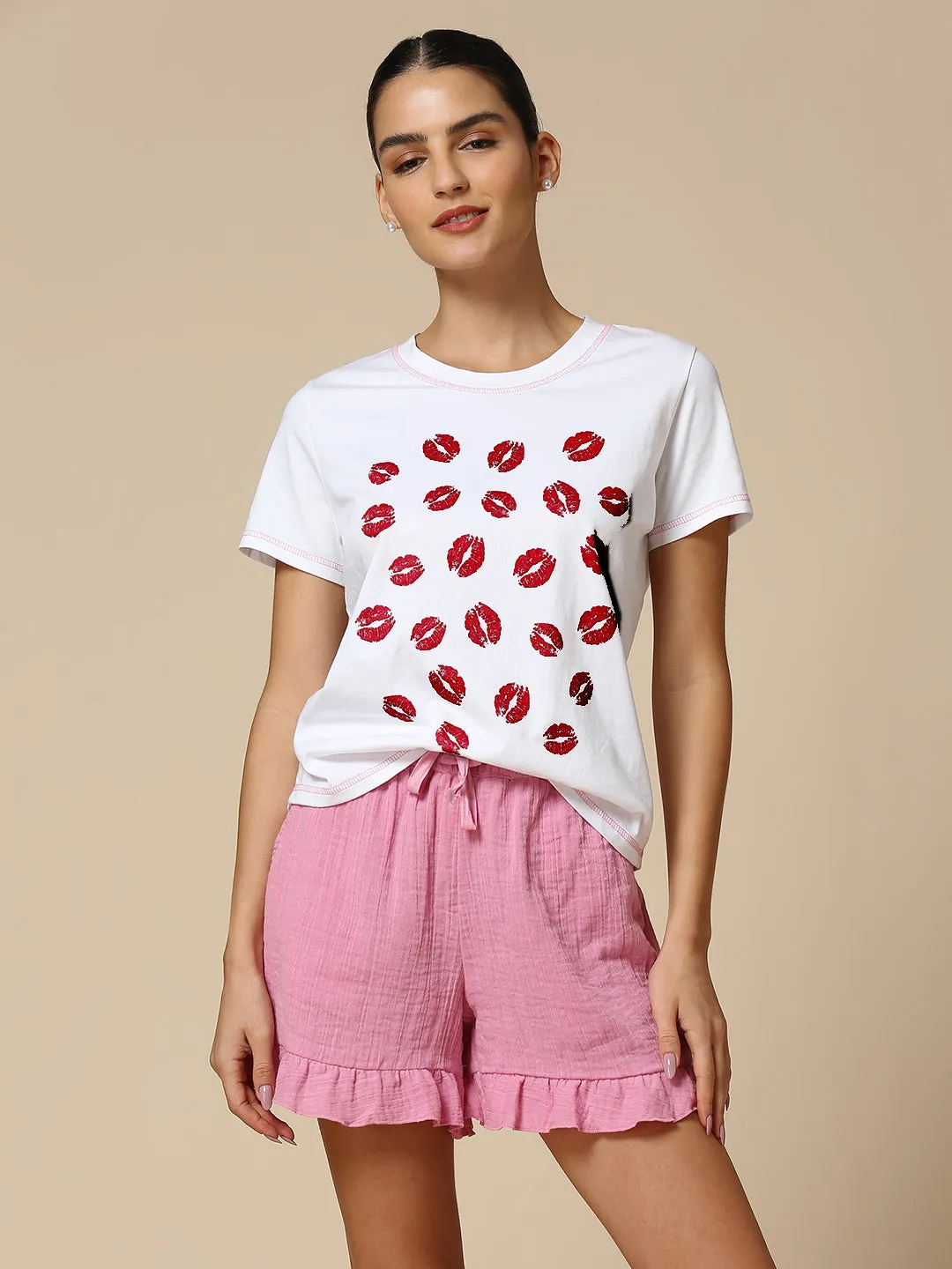 CRINKLE DOUBLE CREPE COTTON RUFFLED HEM SHORTS & "KISSES" PRINTED TEE SET
