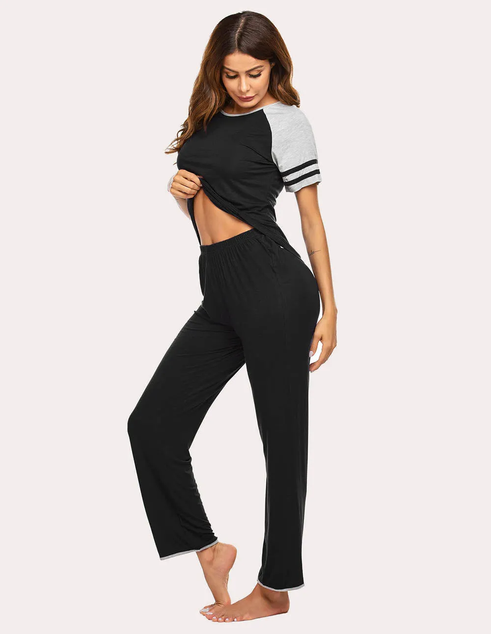 Ekouaer Fashionable Pajama Set (US Only)