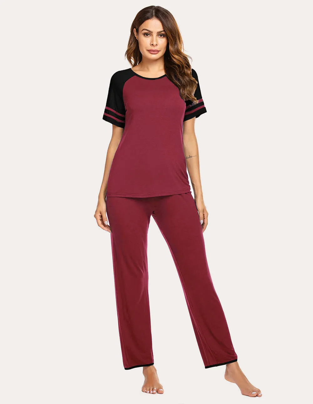 Ekouaer Fashionable Pajama Set (US Only)