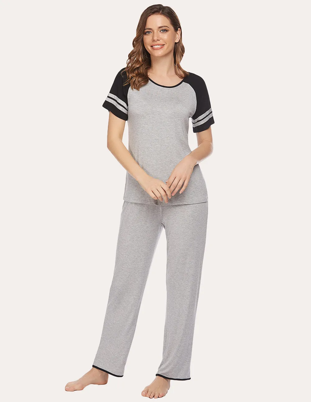 Ekouaer Fashionable Pajama Set (US Only)