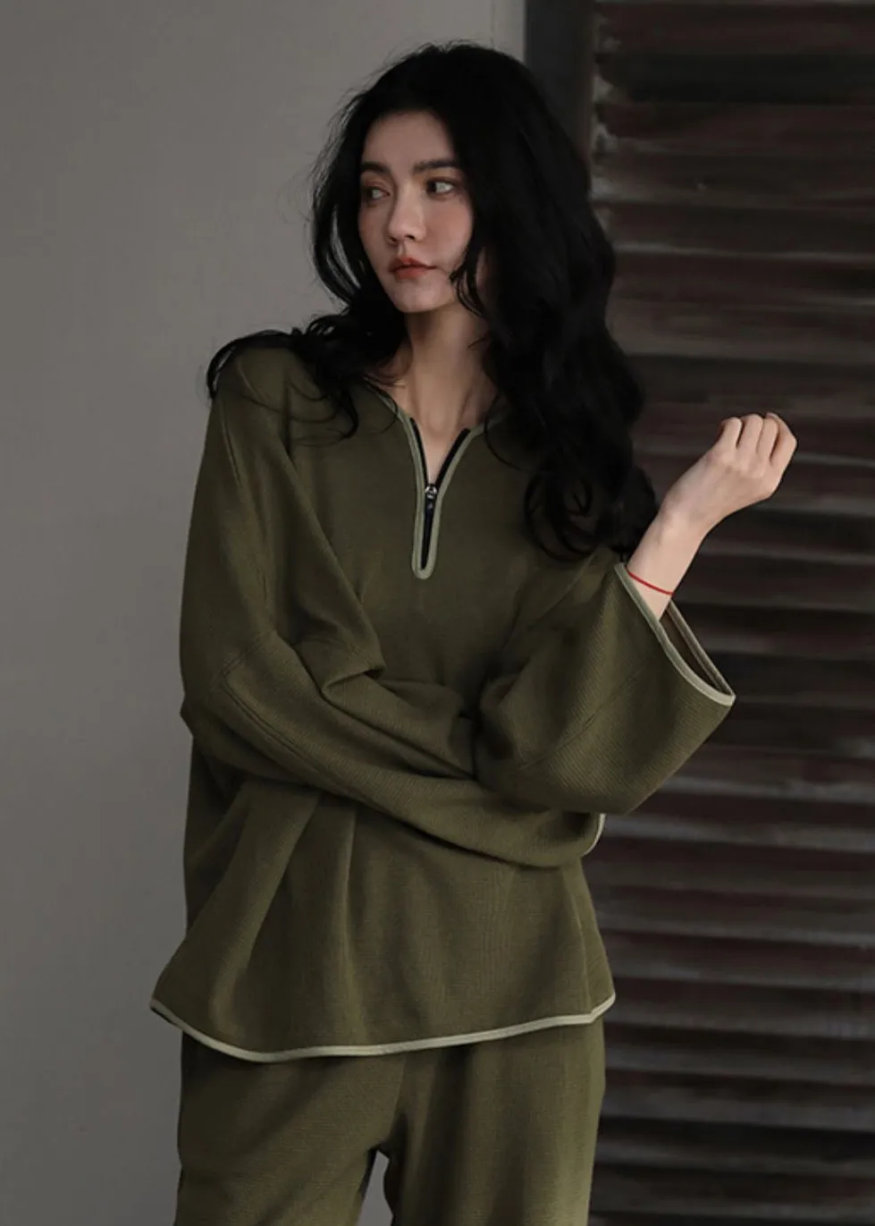 Fashion Green V Neck Zippered Solid Couple Pajamas Two Piece Set Spring LY2827