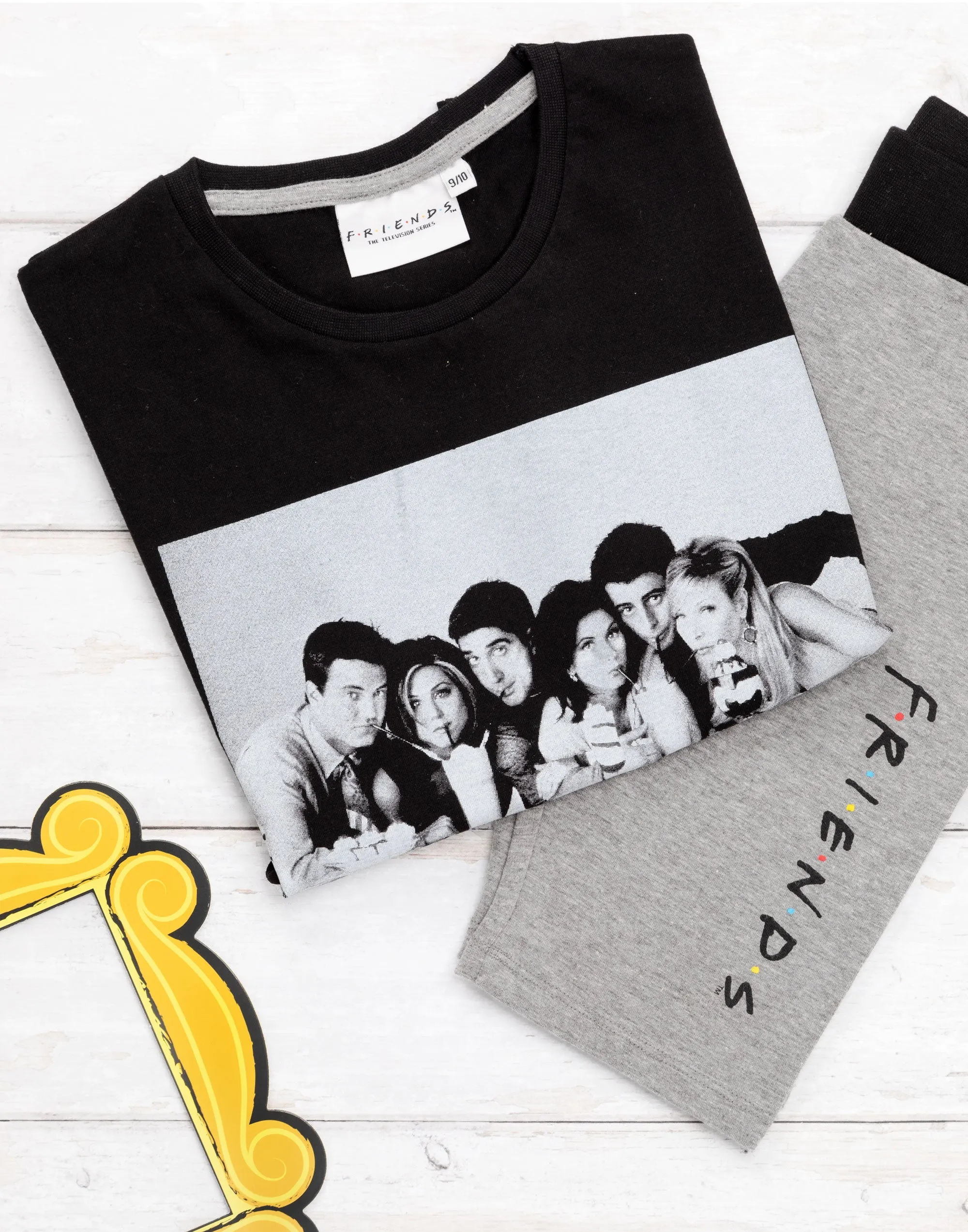 Friends Pyjamas For Girls TV Series Cycling Short & T-Shirt Set - Black