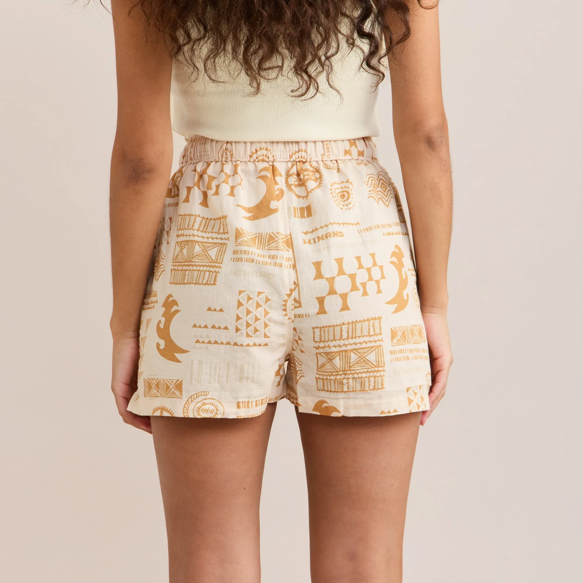 Hinano Idle Shorts - Golden