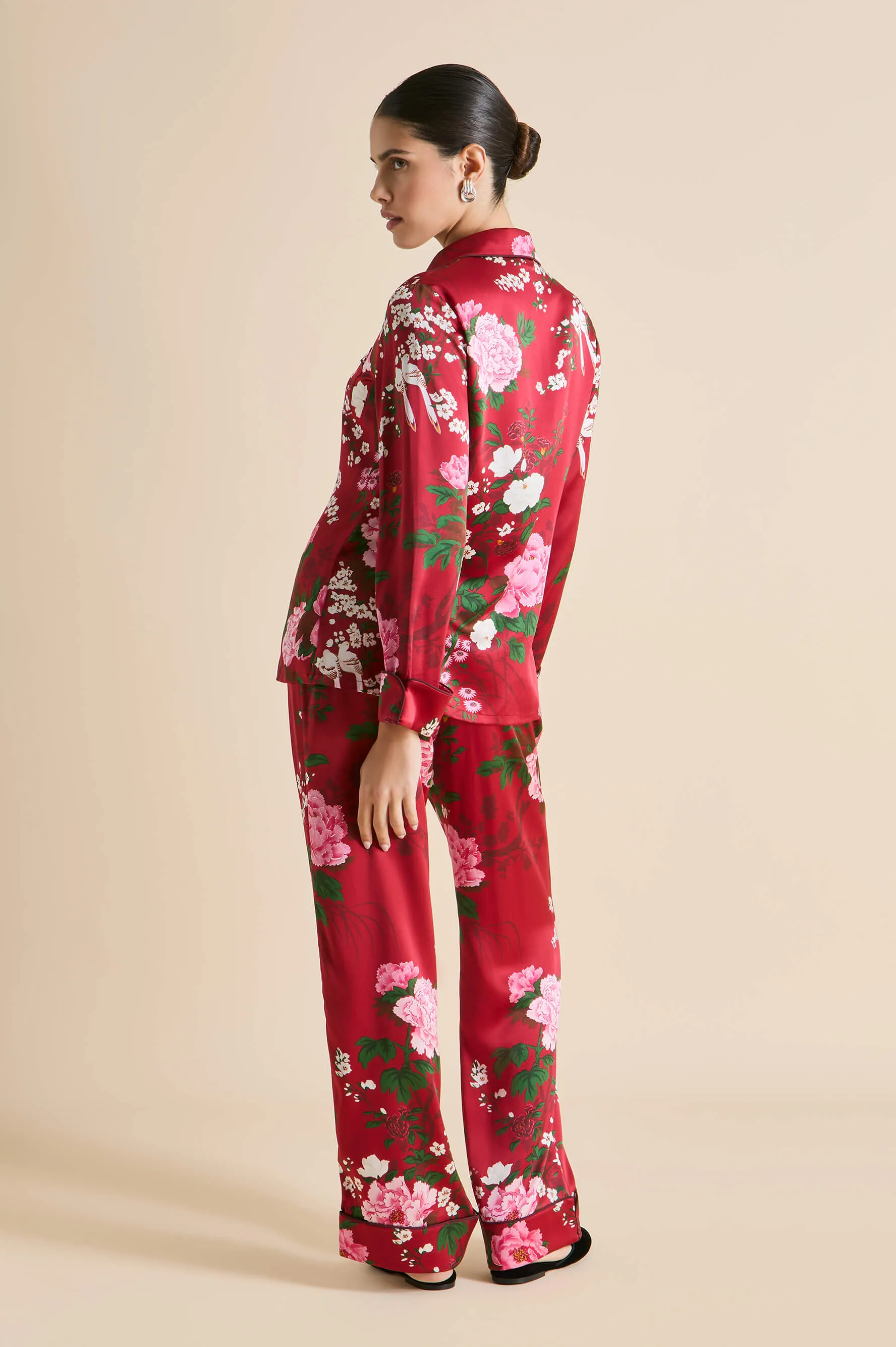 Lila Tardieu Red Floral Pajamas in Silk Satin