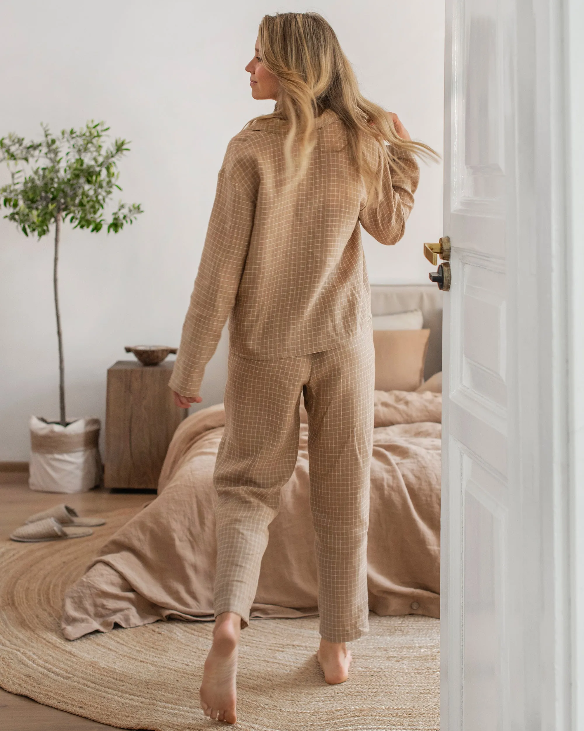 Linen loungewear set LAGUNA in Brown windowpane