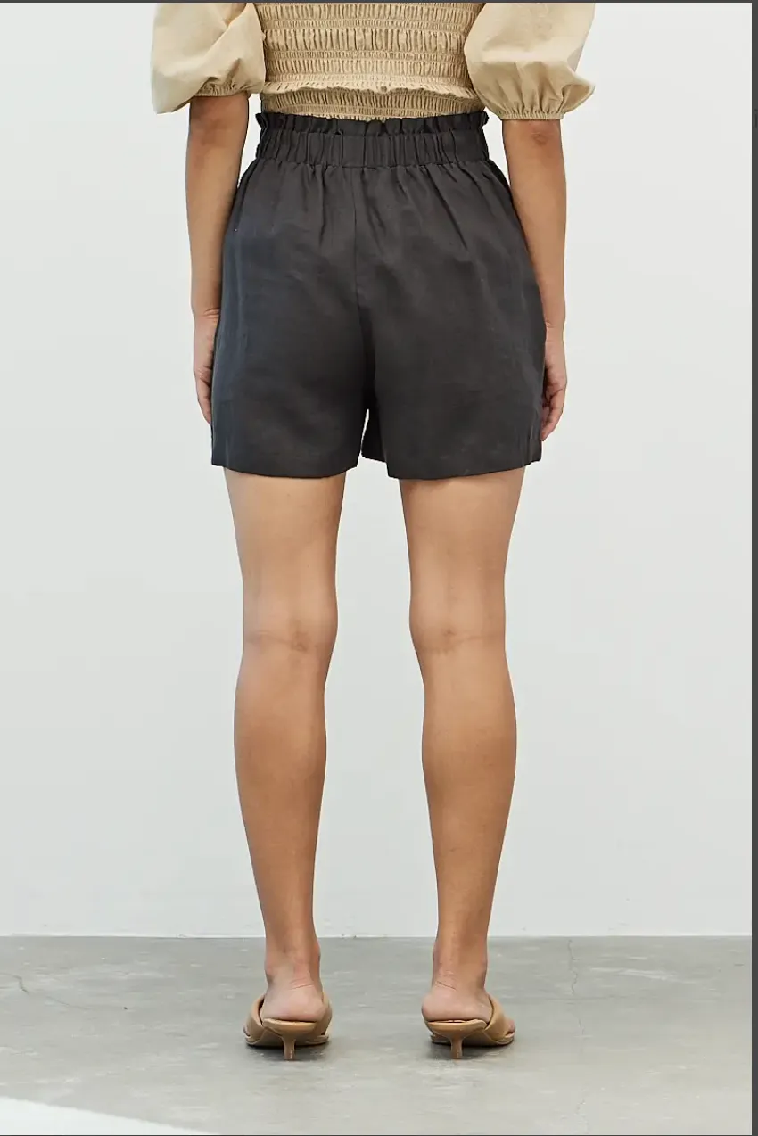 LINEN SHORTS
