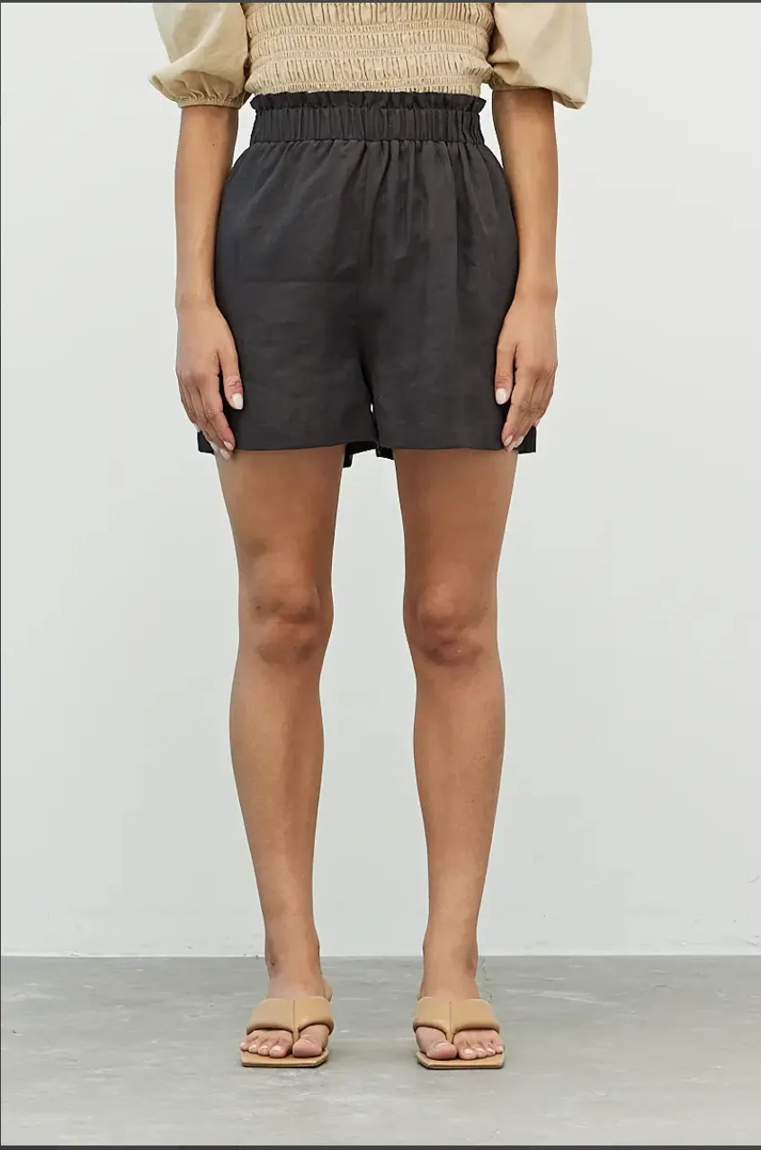 LINEN SHORTS