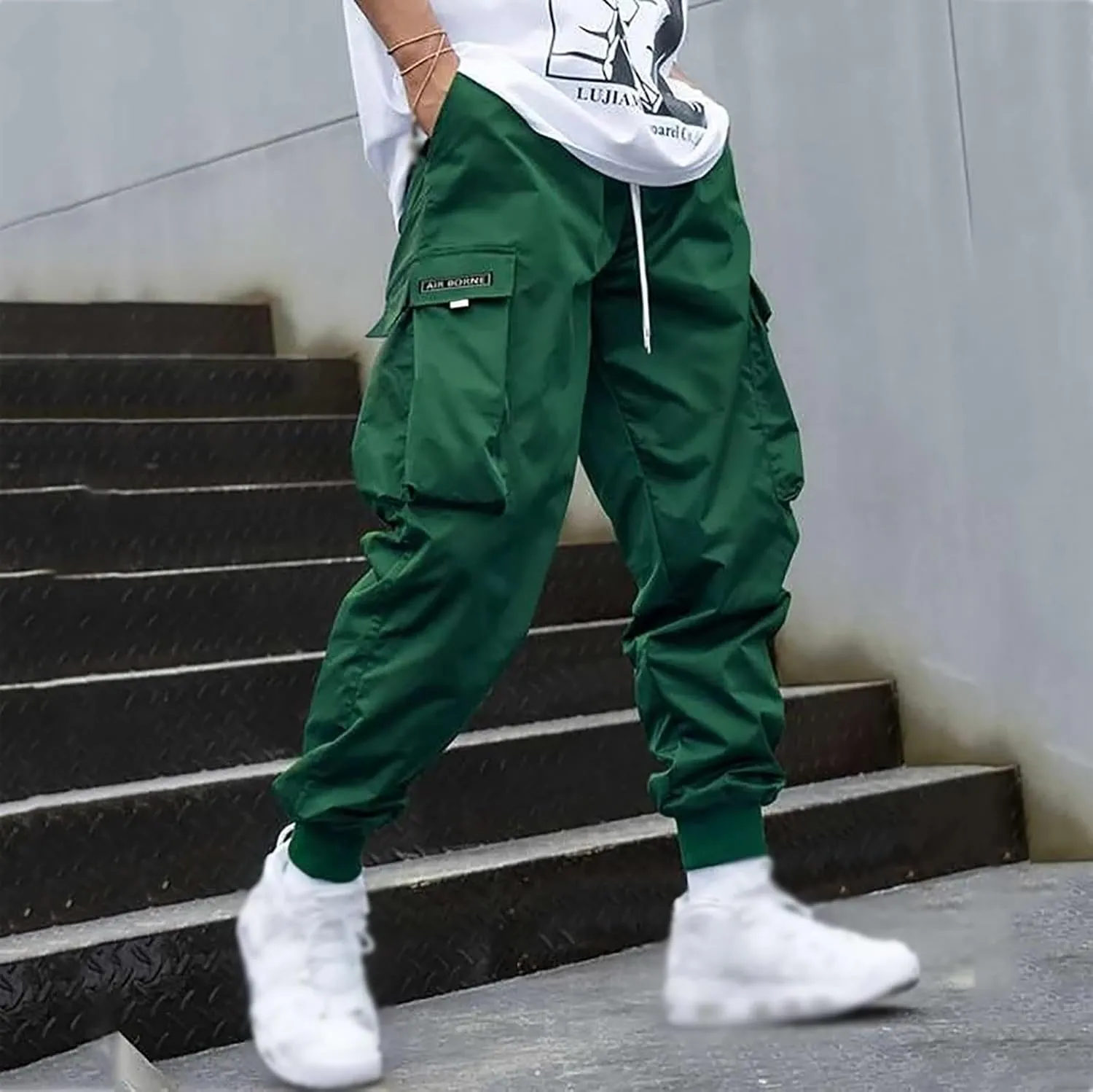 Men's Streetwear Cargo Pants Casual Drawstring Elastic Waist Baggy Sweatpants Techwear Joggers with Flap Pockets