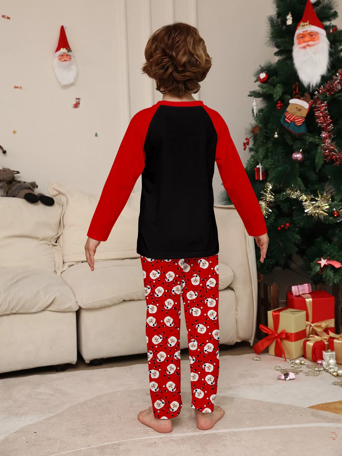 “Merry Xmas” Santa Claus Print Family Pajama Set