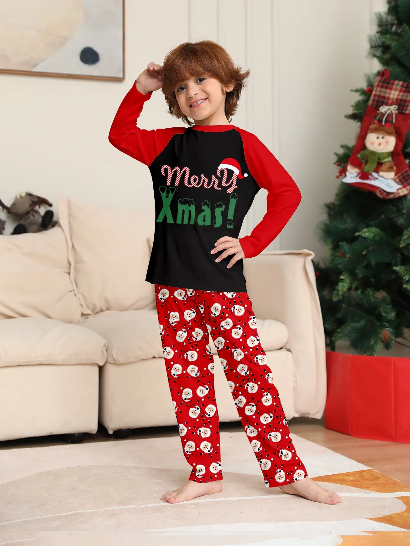“Merry Xmas” Santa Claus Print Family Pajama Set
