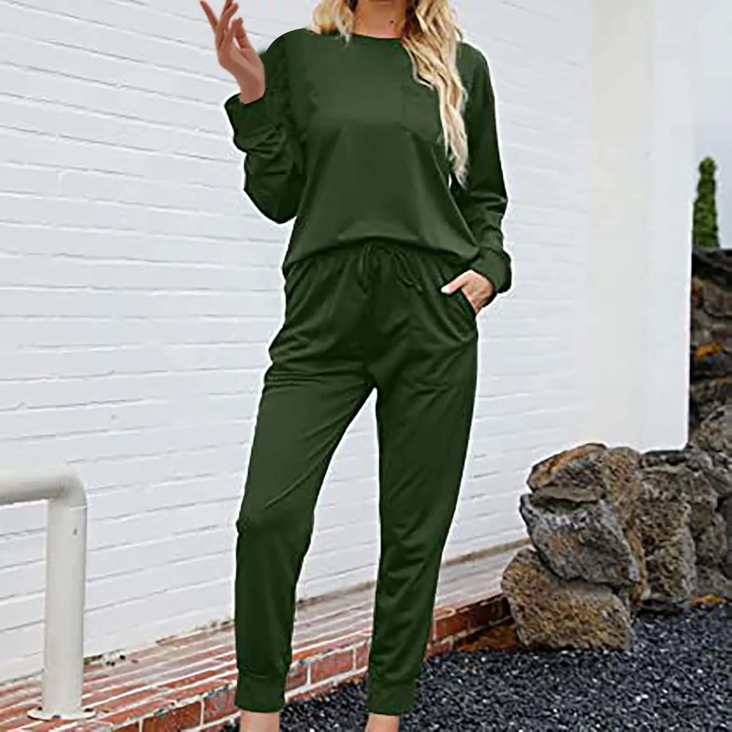 Pajamas Set for Women Women's Solid Color Casual Two Trouser Suit with Small Feet Round Neck 2-Piece Lounge