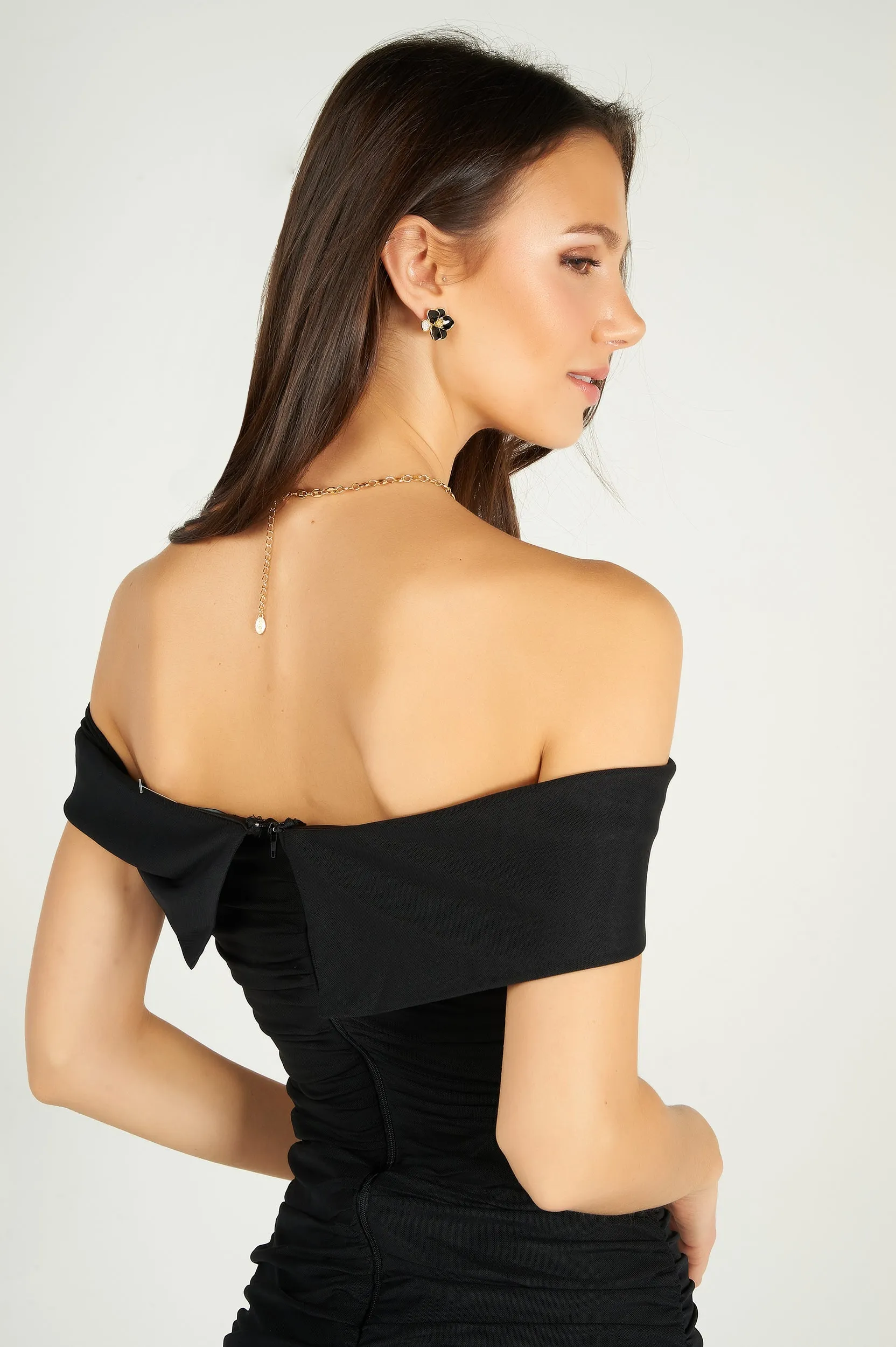 Robe froncée à épaules dénudées - BD2604 - (E-C6)