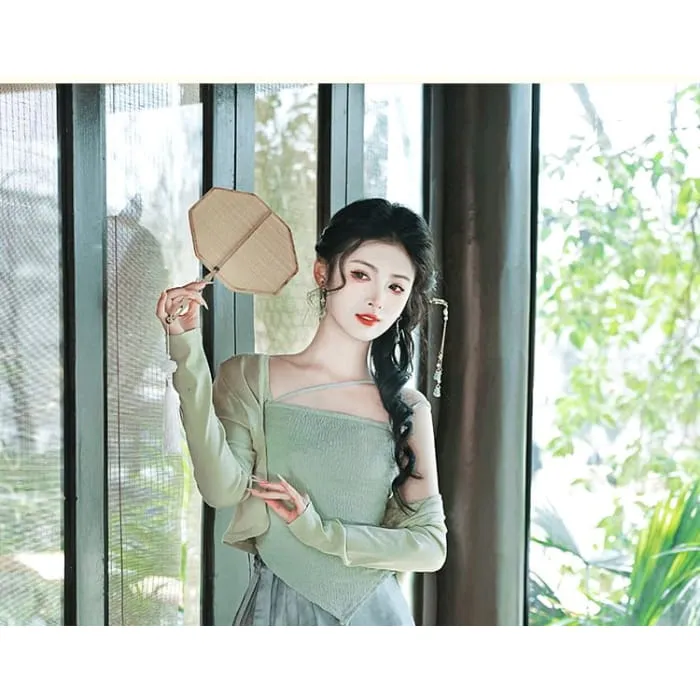 Set: Asymmetrical Plain Camisole Top   Plain Shrug   High Waist Floral Print Midi