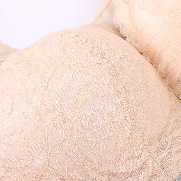 Sexy Lace Busty Full Coverage Wireless Gather Bando Bras