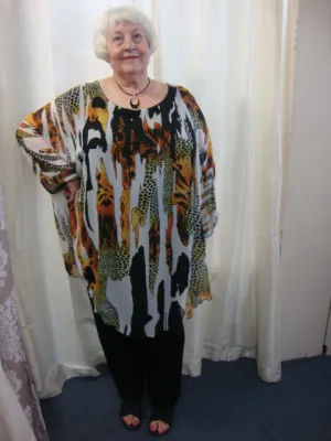 Shelz Kaftan Style Top