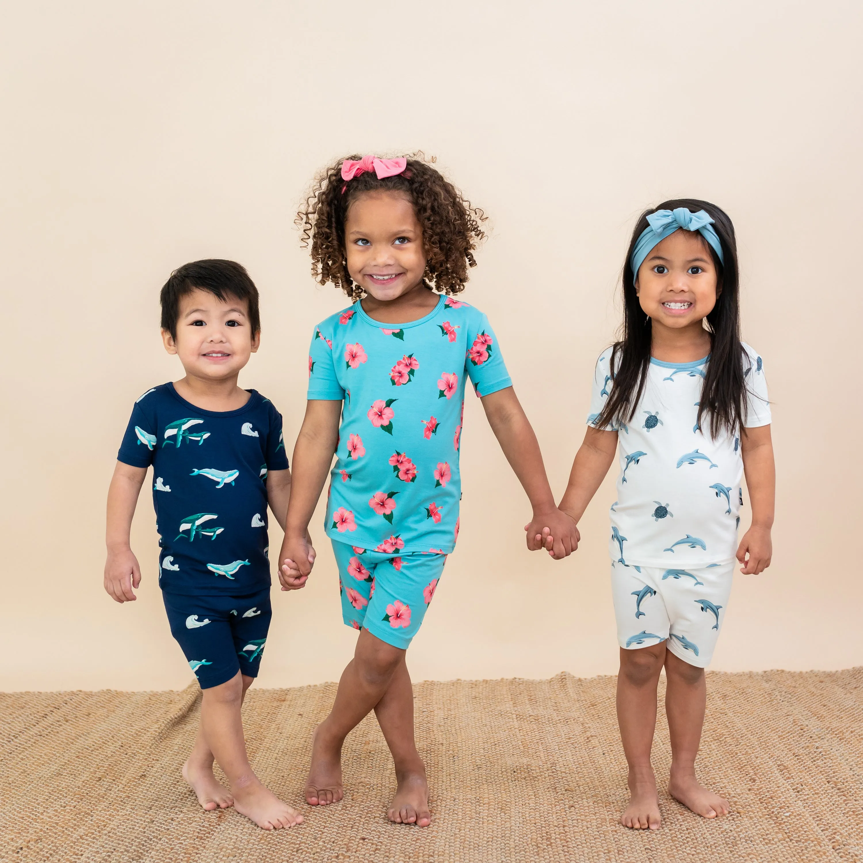 Short Sleeve Pajamas in Dolphin