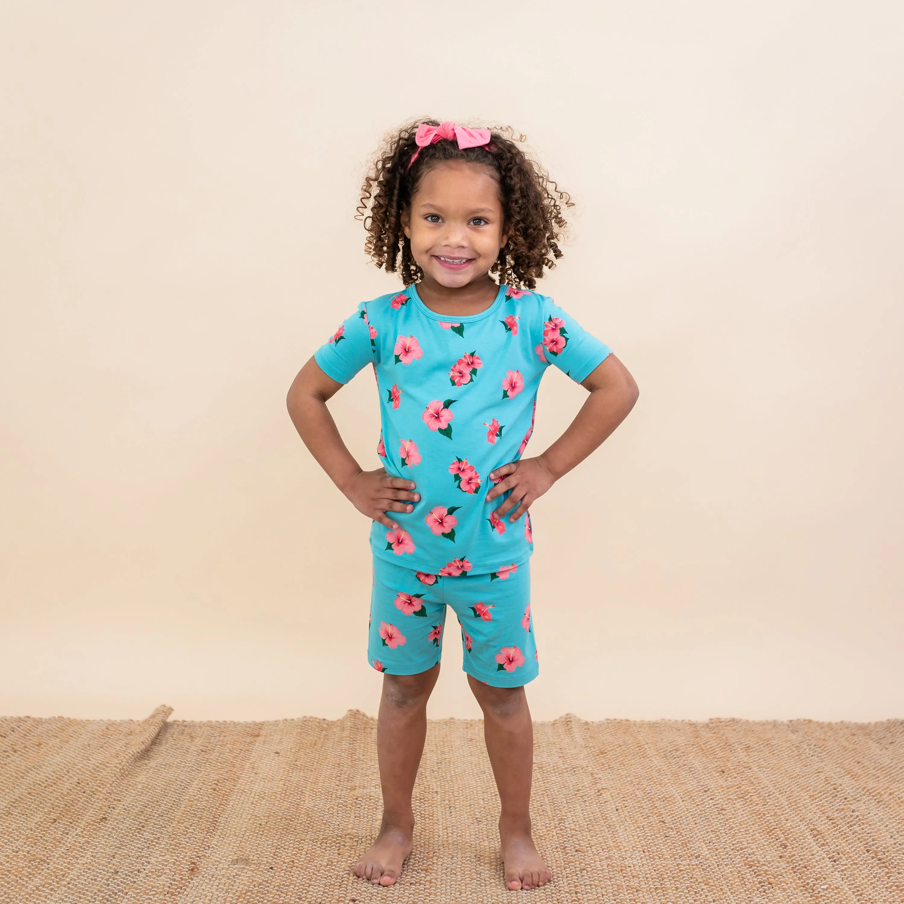 Short Sleeve Pajamas in Hibiscus