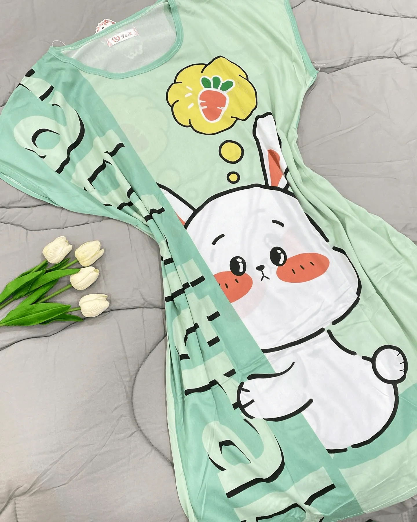 Short Sleeved Nightgown Loose Casual Sleepwear - N756