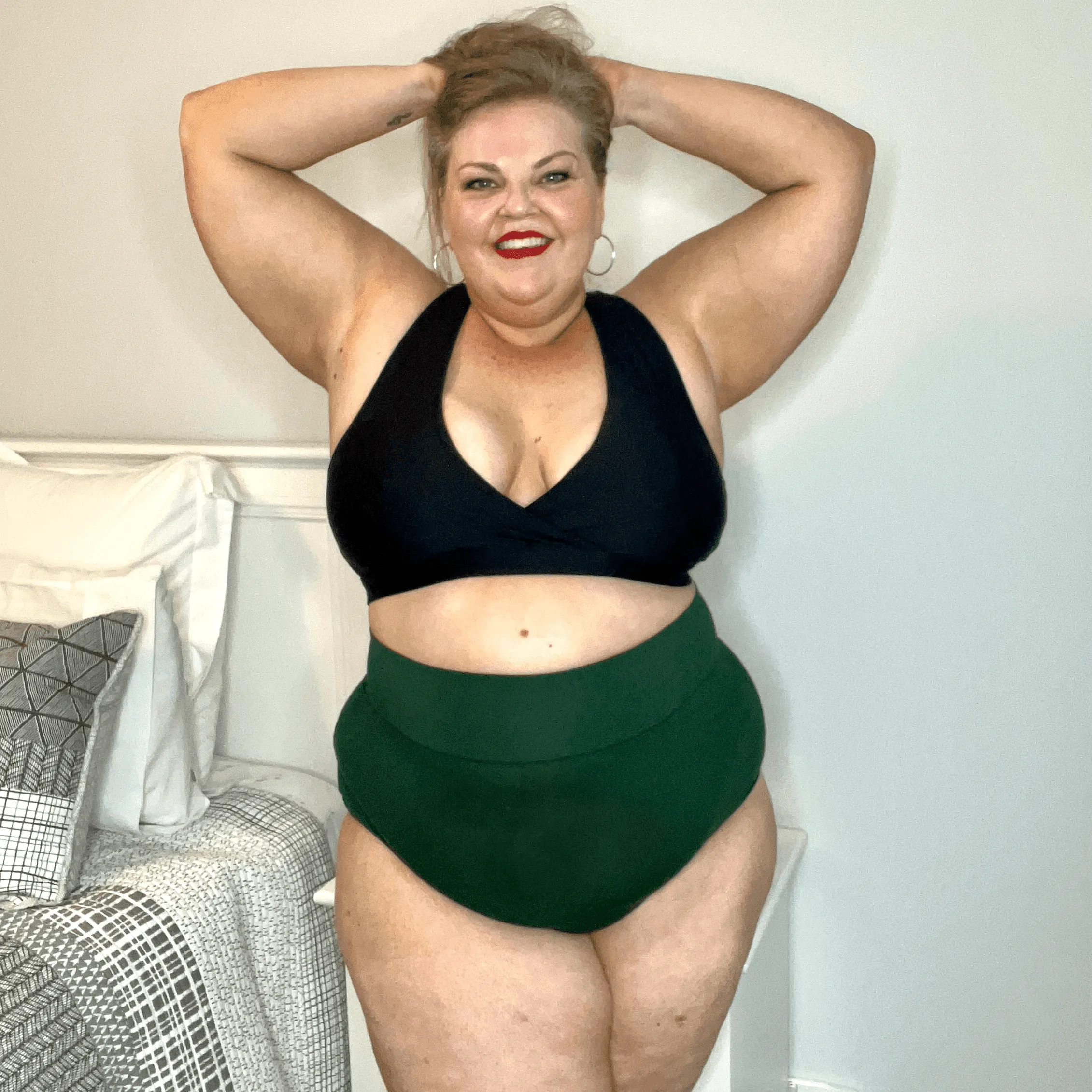 Super High Waist Panties - Hit the Bottle Green