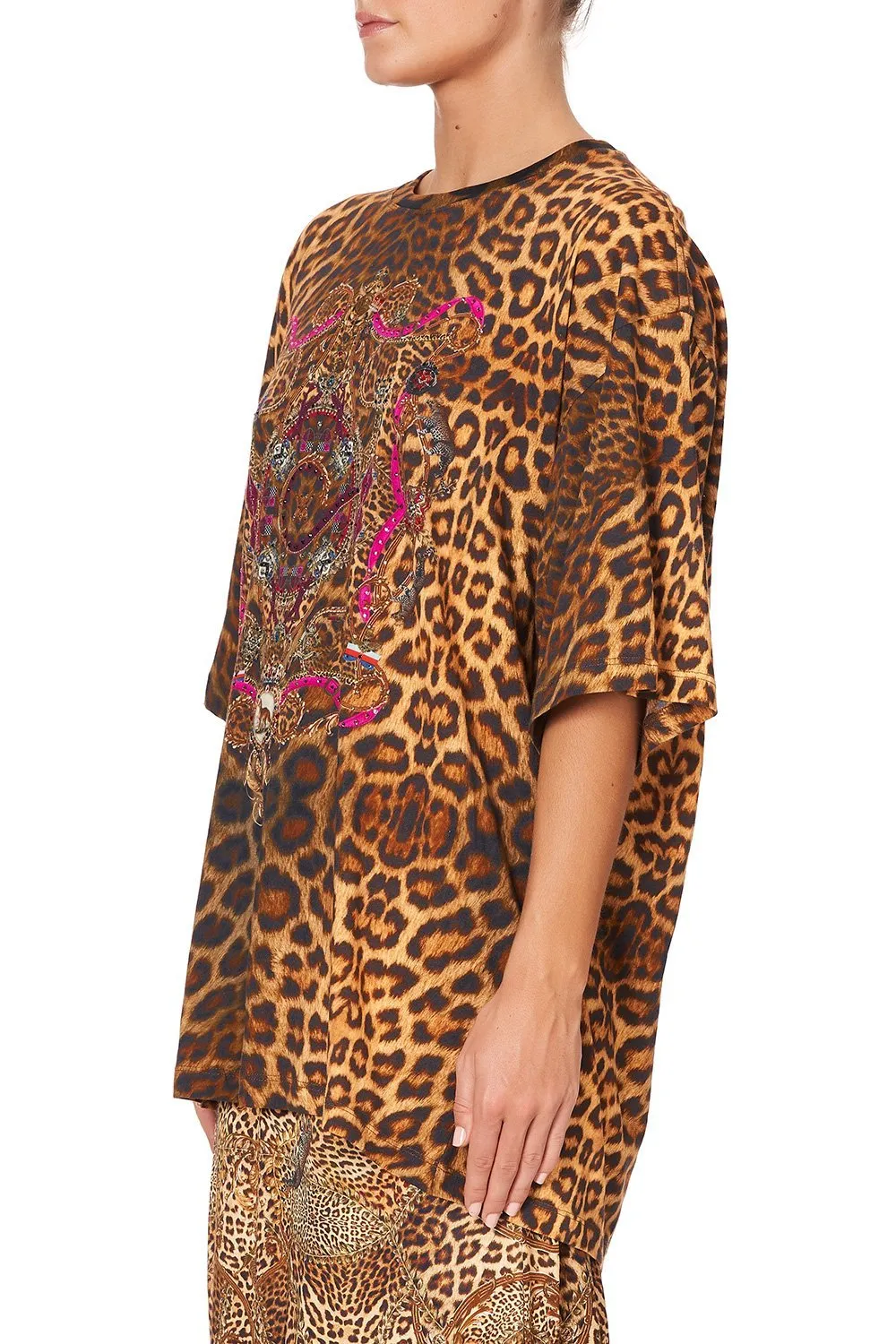 SUPER OVERSIZED TEE LADY LODGE
