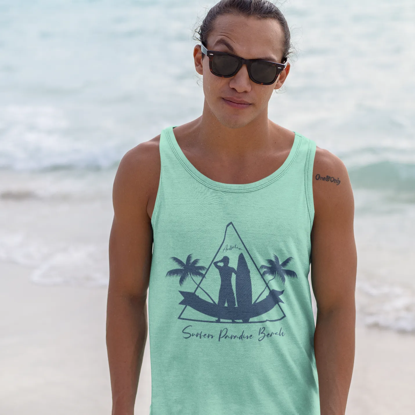 Surfers Paradise Beach Men’s premium tank top