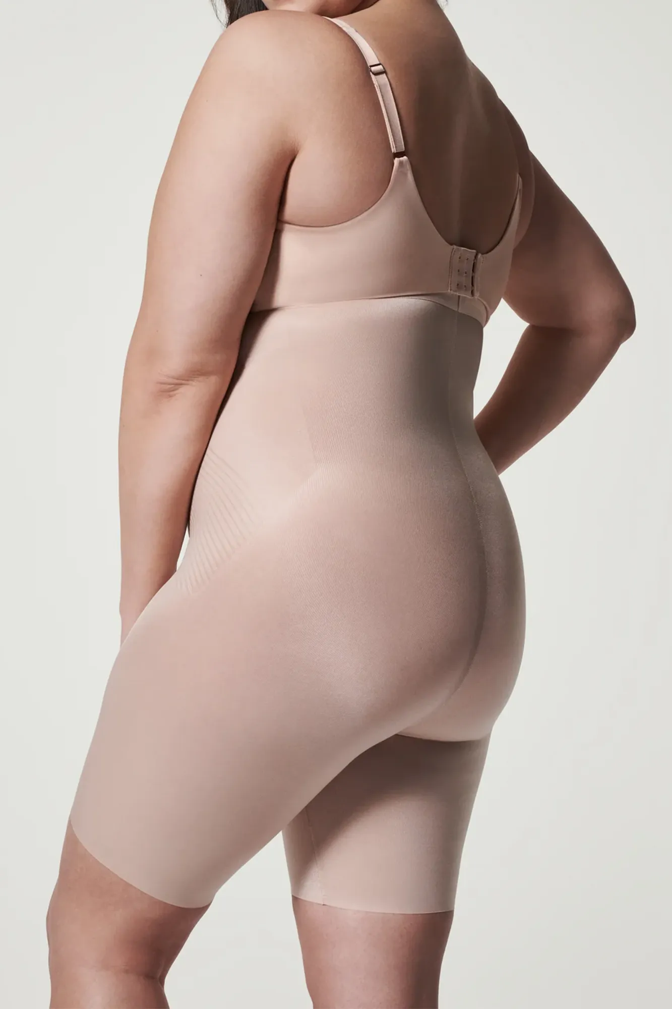 Thinstincts® 2.0 High-Waisted Mid-Thigh Short Champagne Beige