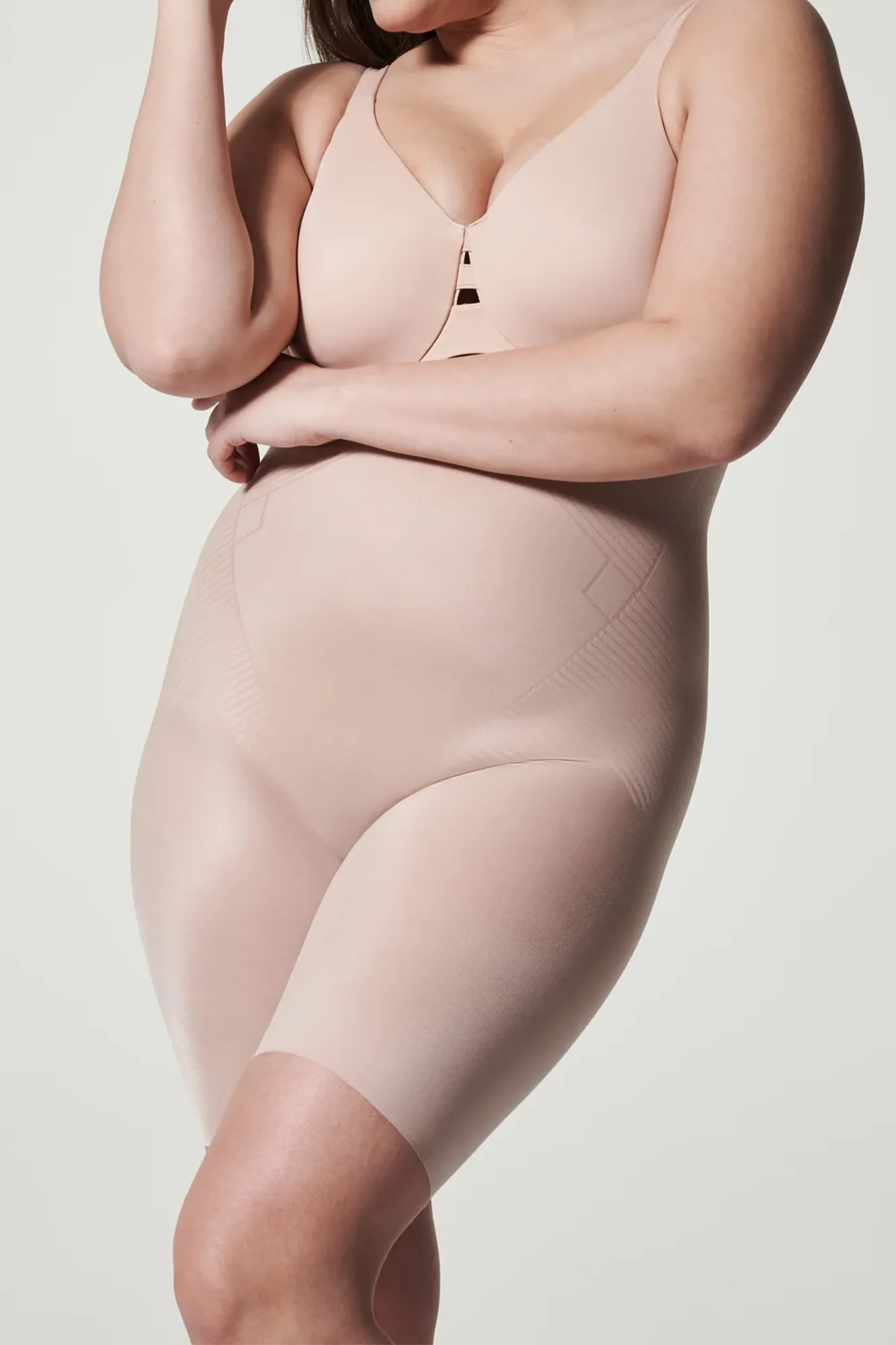 Thinstincts® 2.0 High-Waisted Mid-Thigh Short Champagne Beige