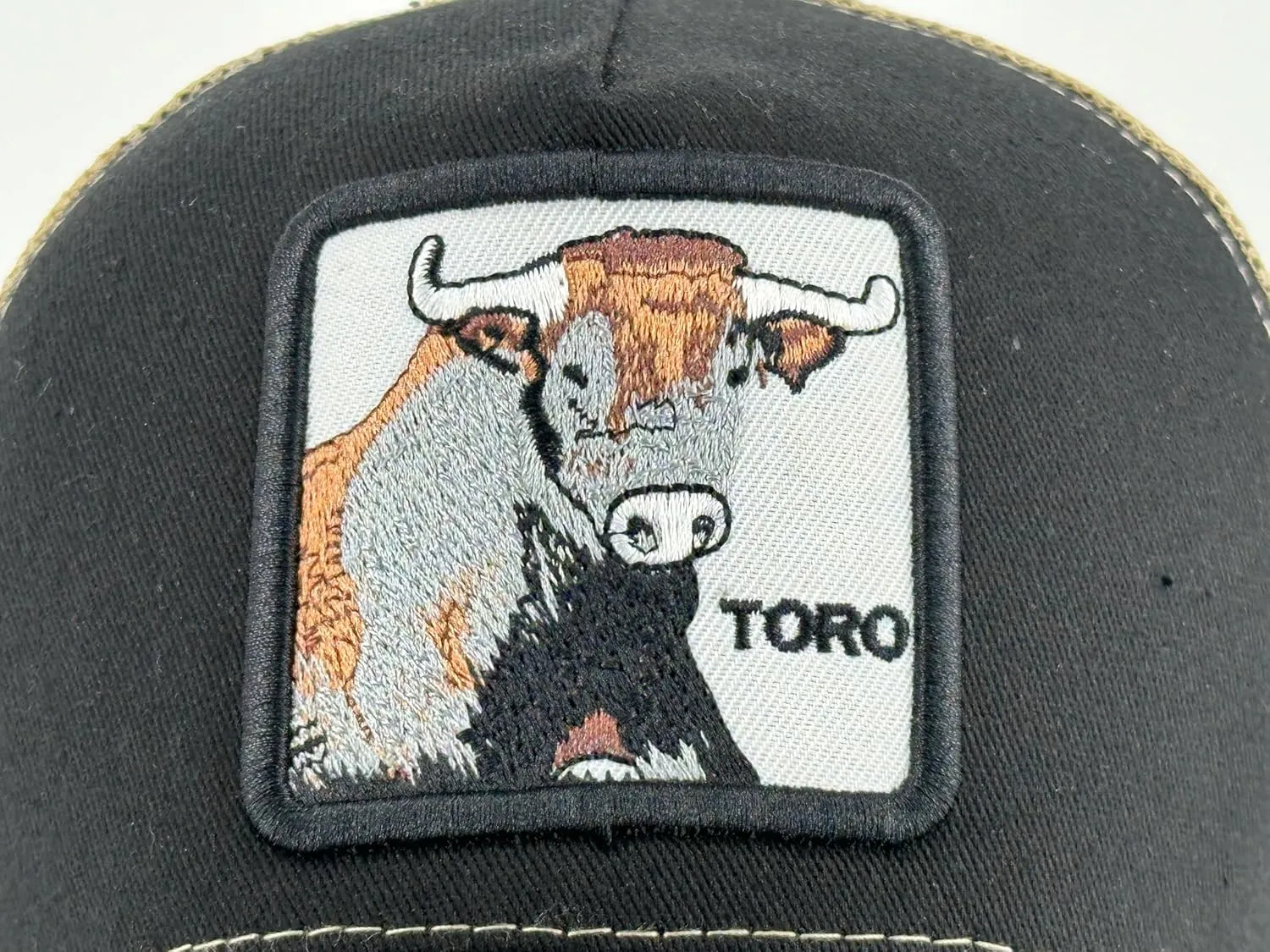 Unisex Embroidered Patch Animals Mesh Trucker Hat Snapback Baseball Cap