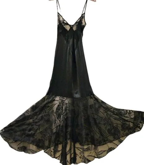 VINTAGE KAMA SUTRA LOTUS WEAR BLACK SHEER FLOCKED BIAS CUT GRAND SWEEP NIGHTGOWN