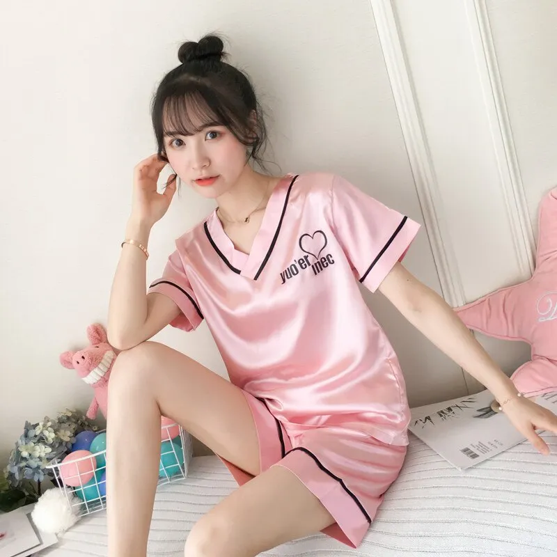 Wenkouban Women's Summer Thin Ice Silk Pajamas Short-Sleeved Korean Version Cute Silk Student Cartoon Home Clothes Two-Piece Suit