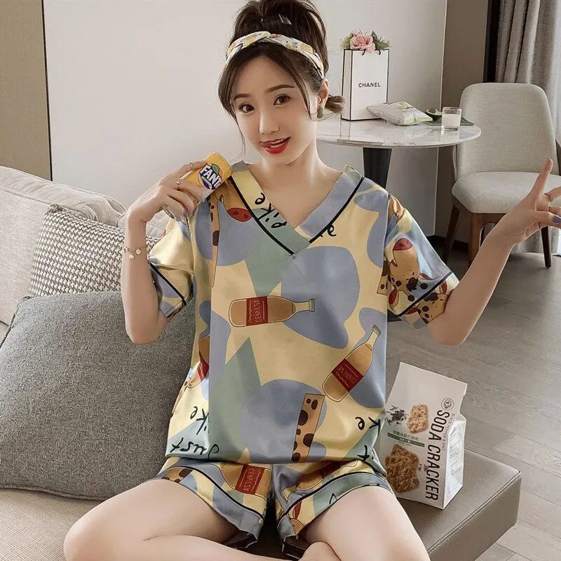Wenkouban Women's Summer Thin Ice Silk Pajamas Short-Sleeved Korean Version Cute Silk Student Cartoon Home Clothes Two-Piece Suit