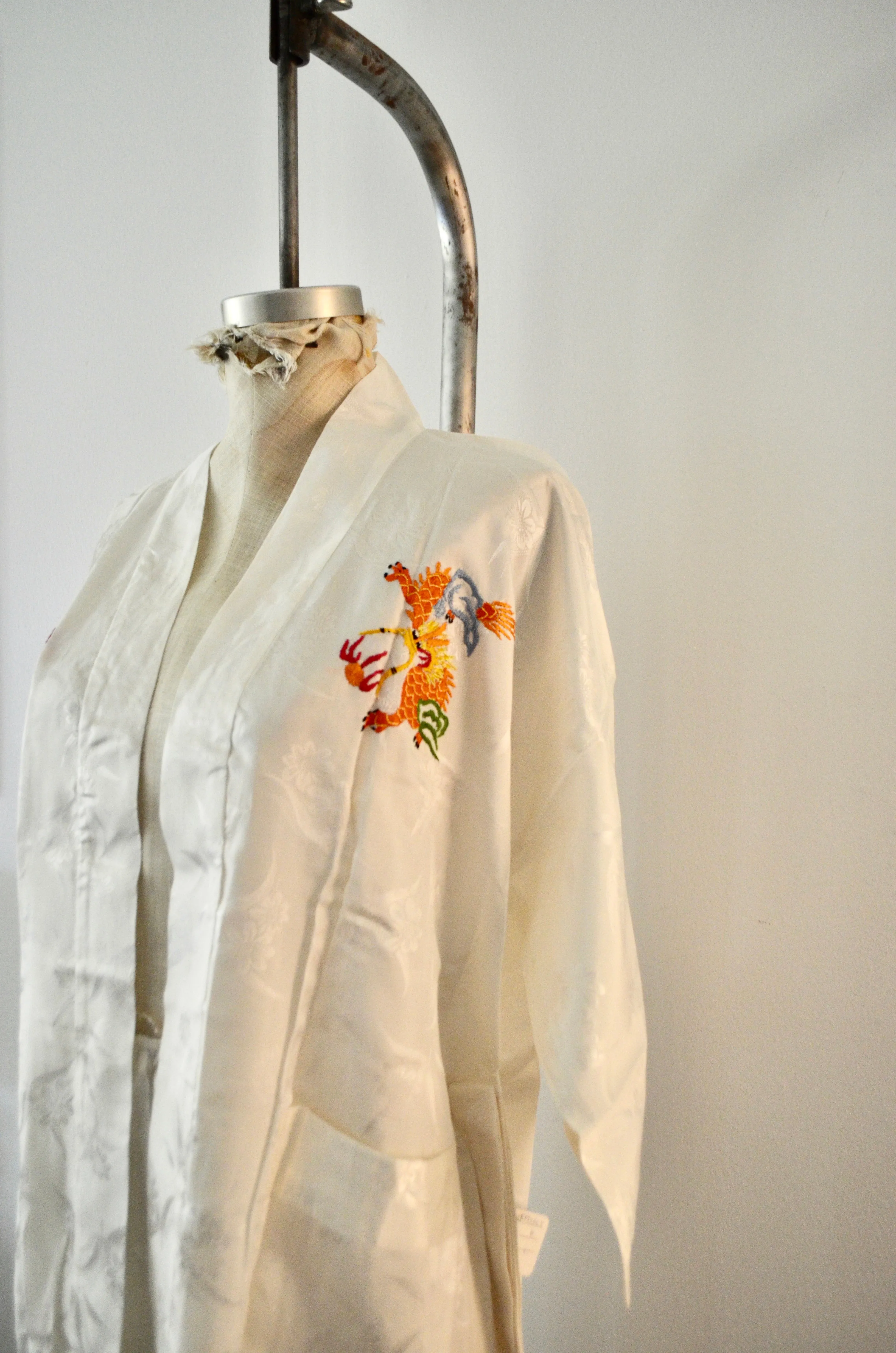 White Dragon Silk Brocade Pajama Set Pants and Kimono Sleepwear Street Wear Chic Style