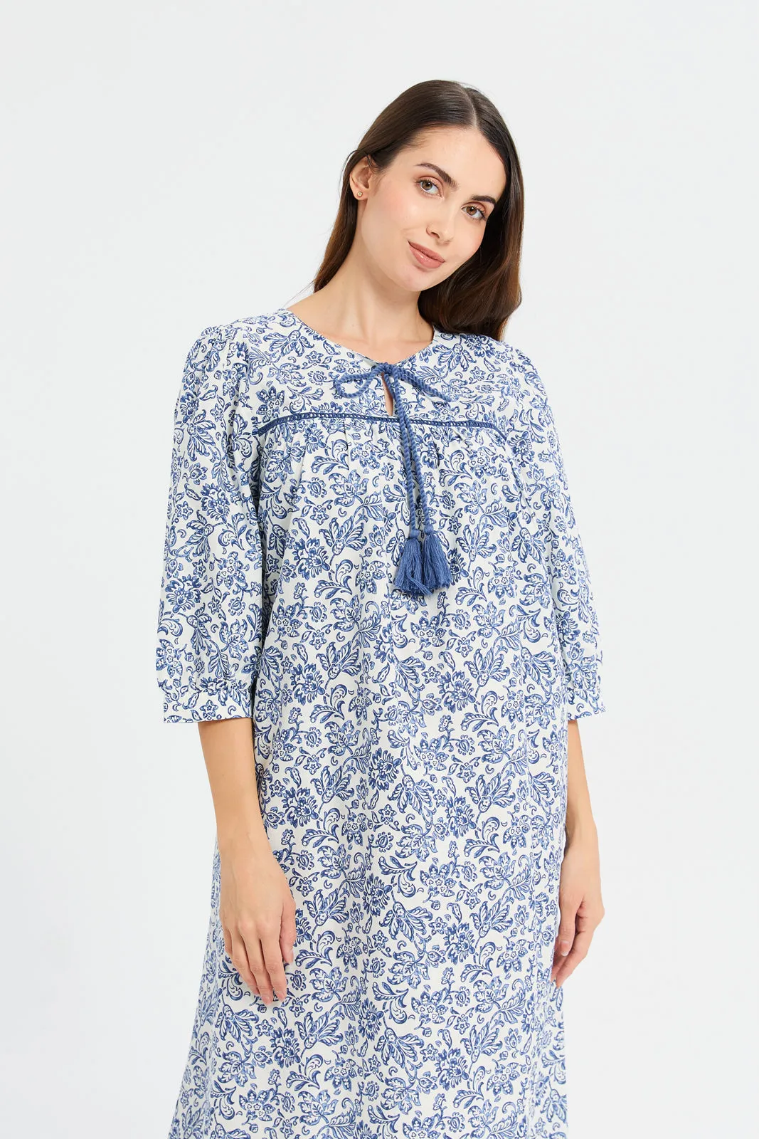 Women Blue Tassel Nightgown