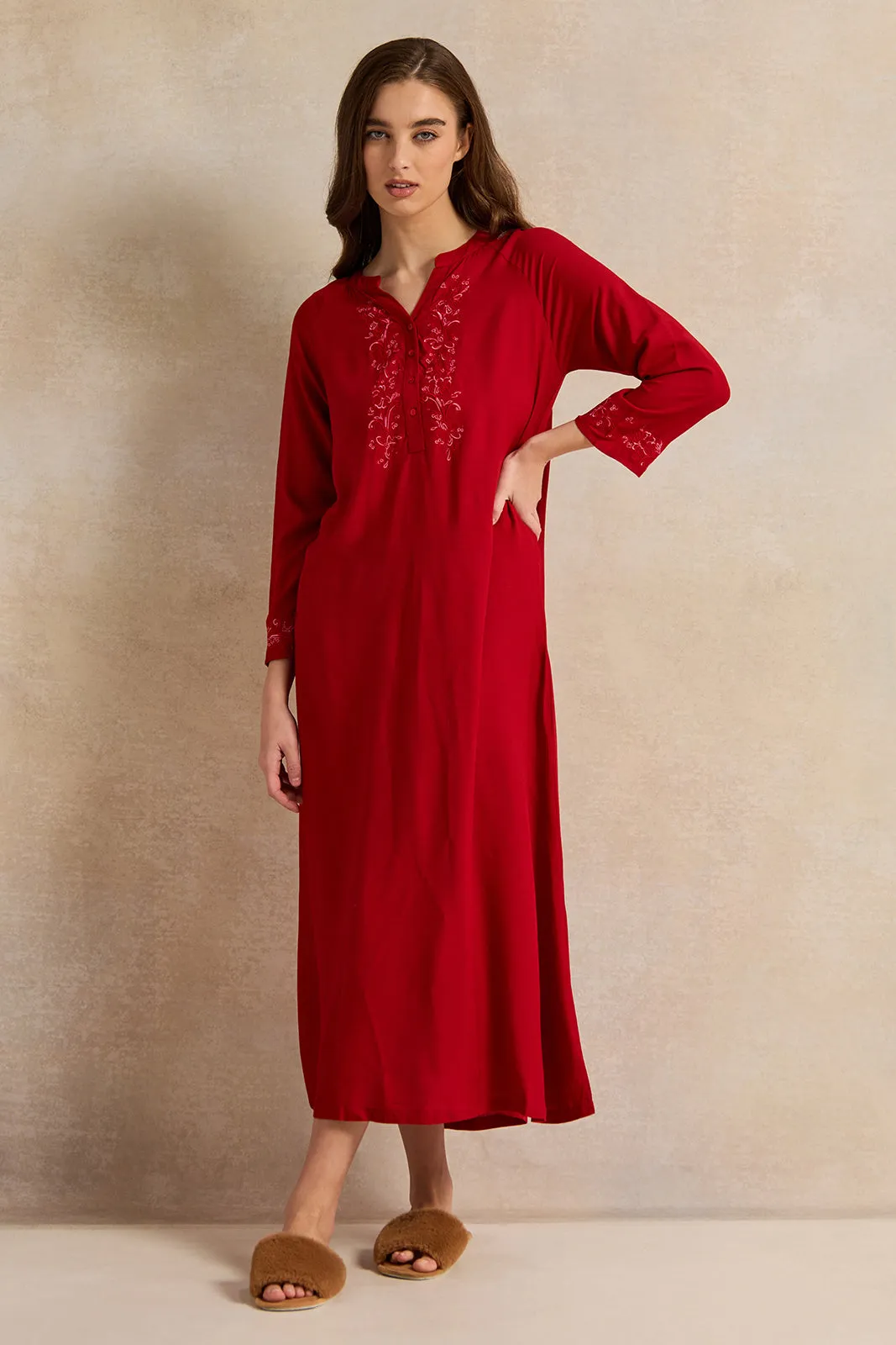 Women Red Placket Embroidery Nightgown