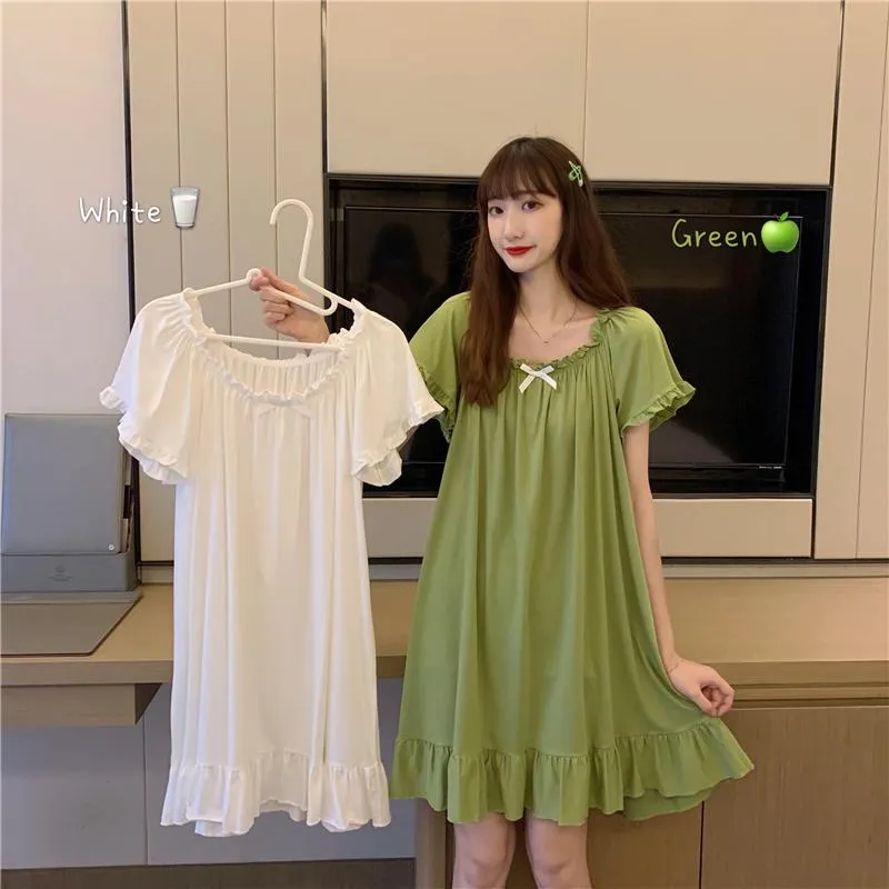Women's Cute Falbala Round Collar Pajamas
