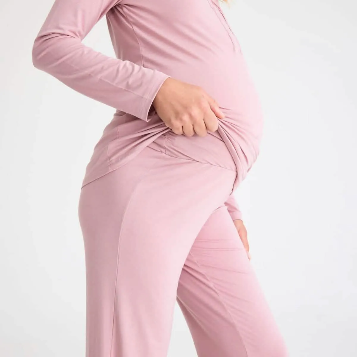 women's desert pink modal magnetic signature long sleeve pajama set - re-loved