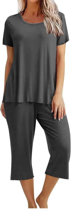 Women's Pajamas Set Short Sleeve Loungewear Loose Pajama Shirt Soft Capri Pants Lounge Set with Pocket