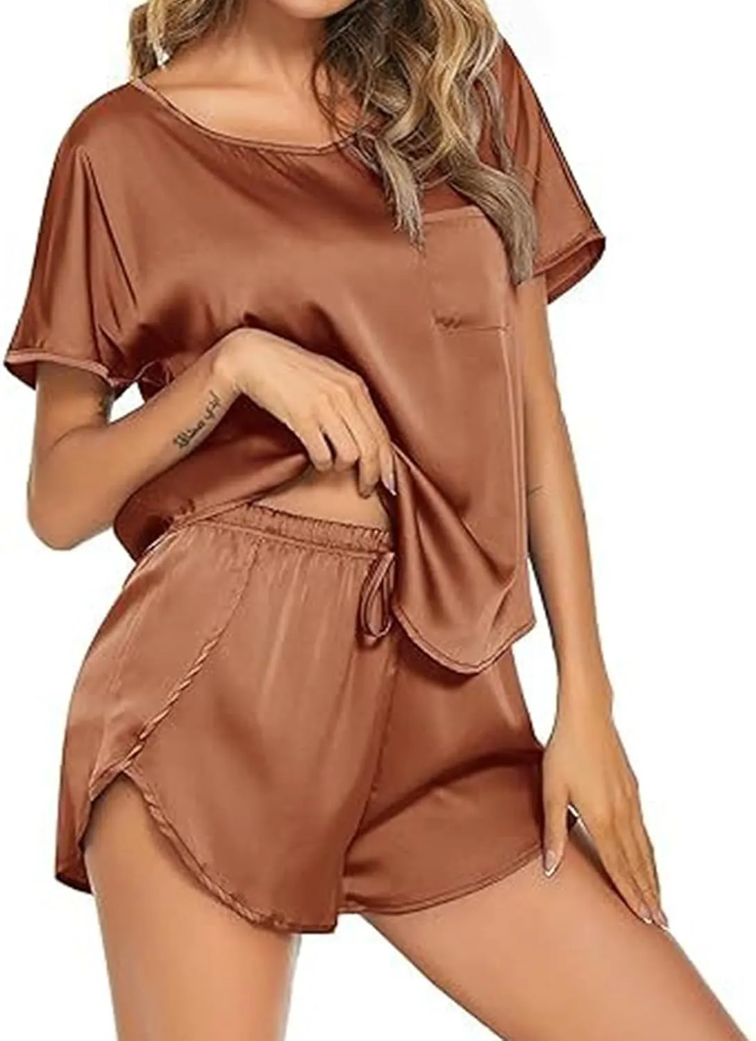 Women's Pajamas Set Summer Satin Silk Pjs 2 Piece Round Neck Tees and Wide Leg Shorts Sets Sleepwear
