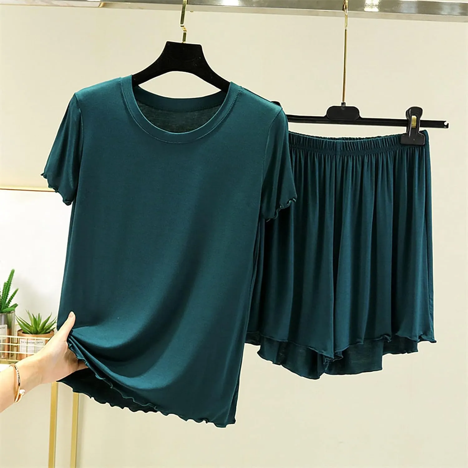 Women's Solid Color Loose Casual Pajama Sets, 2 Piece Modal Comfy Breathable Short Sleeve Pjs and Baggy Shorts