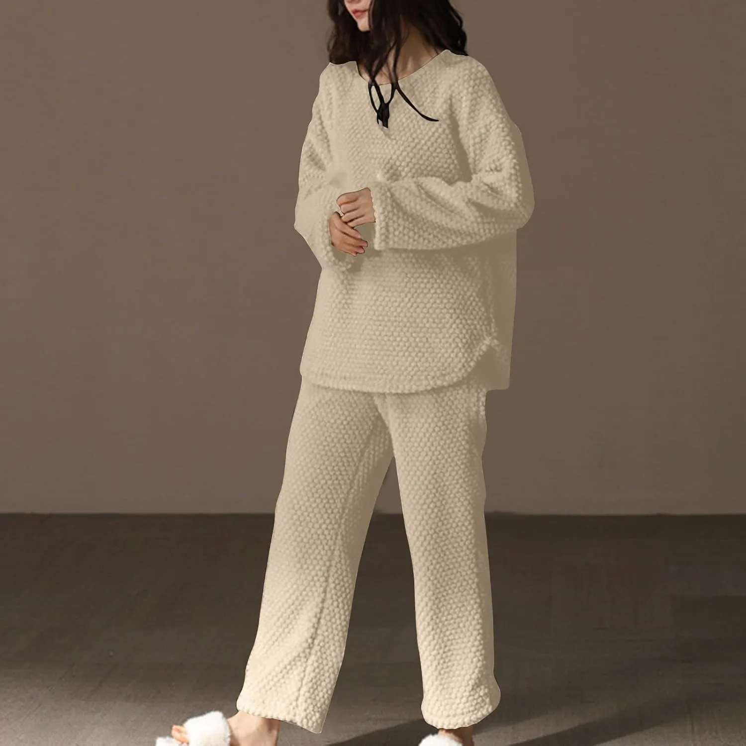 Women's Winter Pajama Sets Fuzzy Fleece Pjs Set Warm Lounge Sets 2 Piece Comfy Sleepwaer Plush Pjs Pullover and Pants
